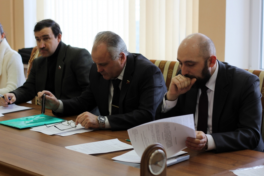 Задача органов местного самоуправления – наладить диалог между бизнесом и муниципалитетом, считают депутаты
